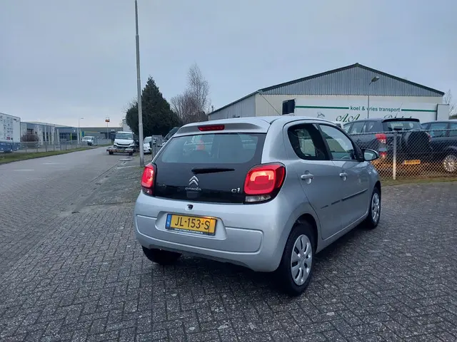 Citroën C1 1.0 e-VTi Selection 2016 Benzine 3
