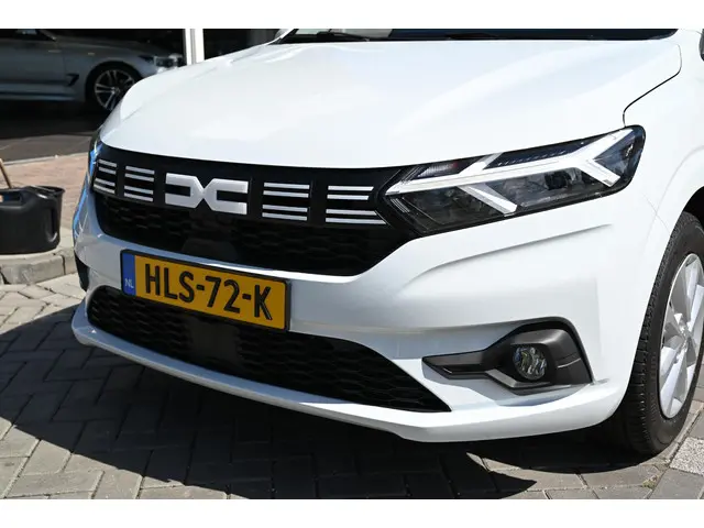 Dacia Sandero 1.0 TCe 90 Expression 2024 Benzine 4