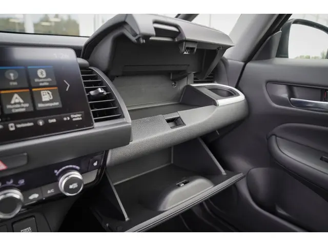 Honda Jazz 1.5i e:HEV EXECUTIVE 2021 Hybride Benzine 32