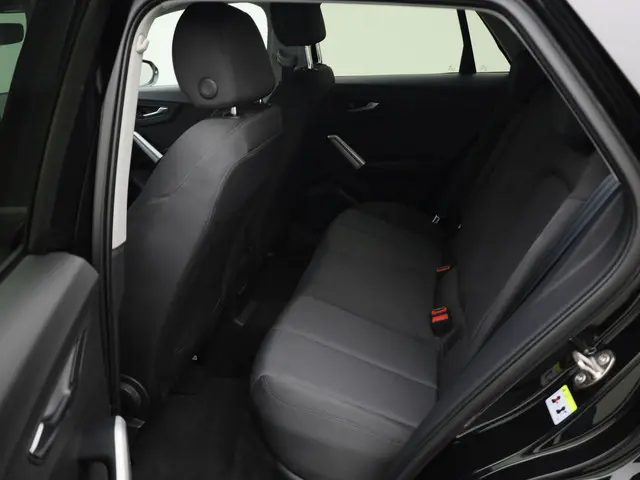 Audi Q2 35 TFSI/150PK S Line 2023 Benzine 17