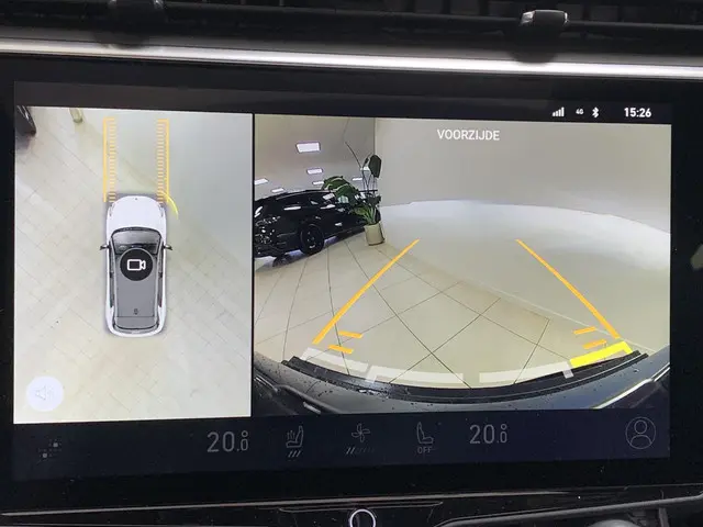 Lynk & Co 01 1.5 2024 Hybride Benzine 12