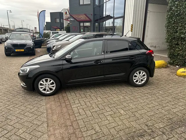 Hyundai i20 1.2 HP i-Motion 2017 Benzine 5