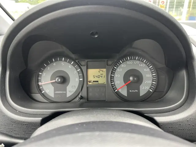 Mitsubishi Colt 1.1 Edition One 2012 Benzine 6