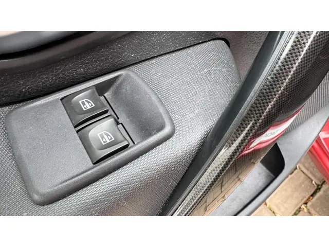 Dacia Logan MCV 0.9 TCe Laureate 2017 Benzine 12