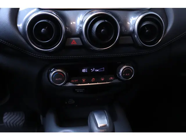 Nissan Juke 1.0 DIG-T N-Connecta 2020 Benzine 28