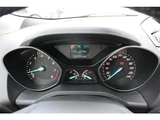 Ford Kuga 1.5 Trend Edition 2015 Benzine 20