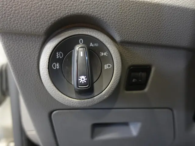 Volkswagen Transporter 2.0 TDI 110pk L2H1 2021 Diesel 10