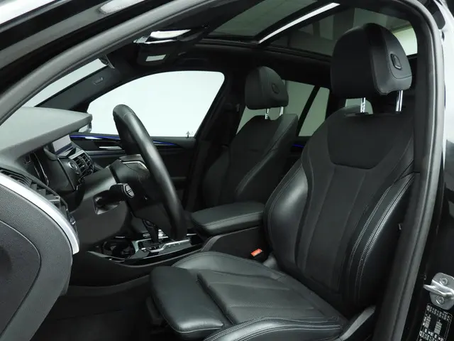 BMW X3 xDrive20i 2019 Benzine 7