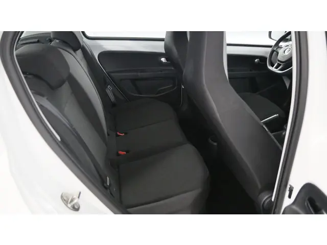 Volkswagen up! 1.0 65pk Up! 2023 Benzine 27