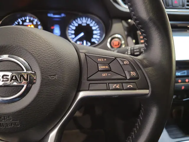 Nissan QASHQAI 1.2 N-Connecta 2018 Benzine 18