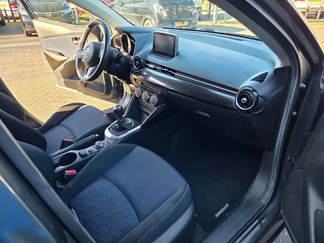 Mazda 2 1.5 Skyactiv-G GT-M Line 2016 Benzine 17