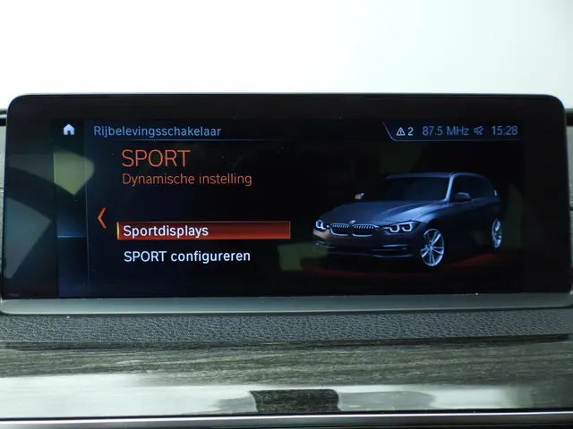 BMW 3 Serie Touring 320i 2019 Benzine 27