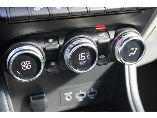 Renault Captur 1.0 TCe 100 Bi-Fuel Intens 2020 Benzine 13