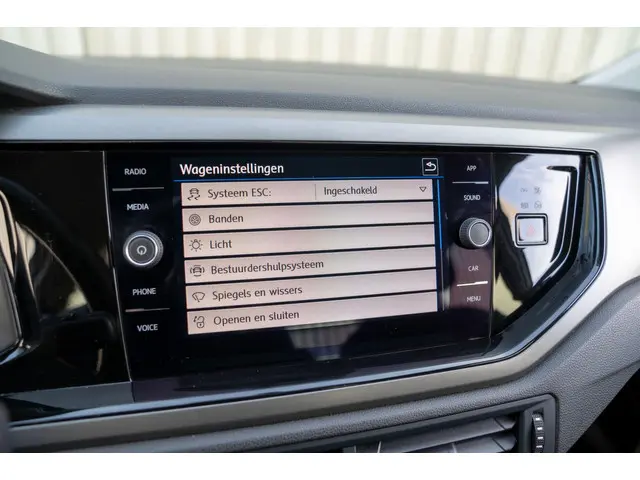 Volkswagen Polo 1.0 TSI Comfortline 2019 Benzine 46