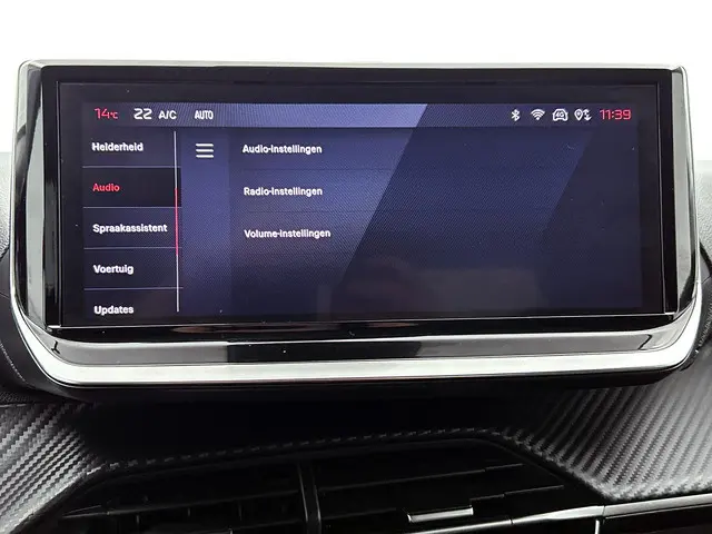 Peugeot 208 1.2 PureTech 100 Allure 2024 Benzine 19