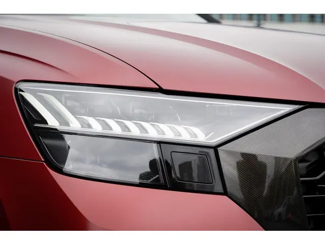 Audi Q8 4.0 TFSI RS Q8 quattro 2021 Benzine 9