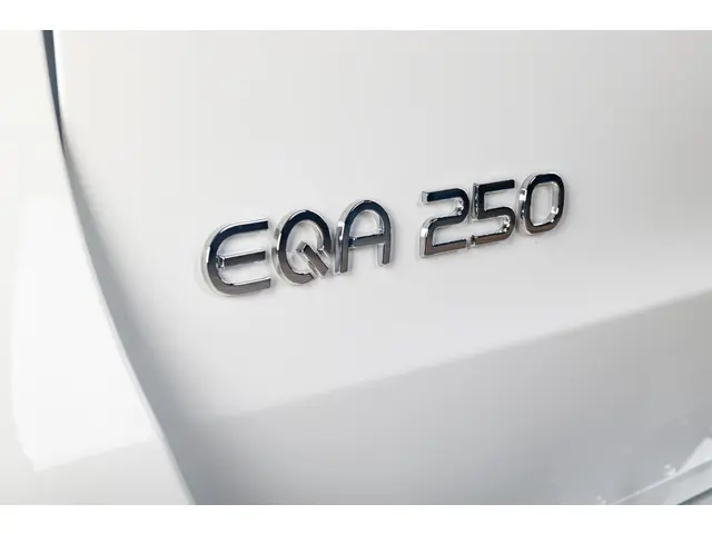 Mercedes-Benz EQA 250 67 kWh 2023 Elektrisch 19