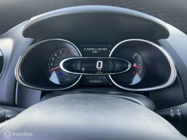 Renault Clio 0.9 TCe Limited 2018 Benzine 12
