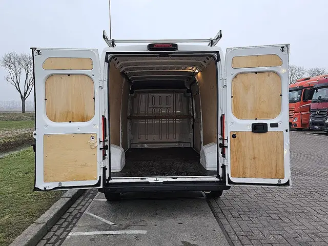 Peugeot Boxer 2.0 2019 Diesel 13