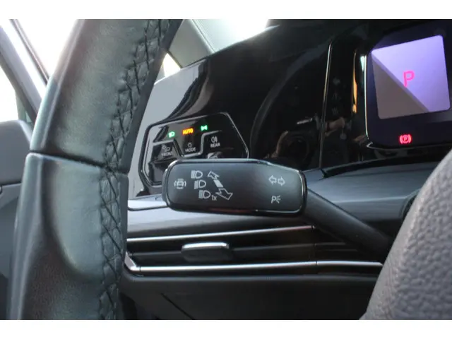 Volkswagen Golf 1.5 eTSI Style 2020 Hybride Benzine 28