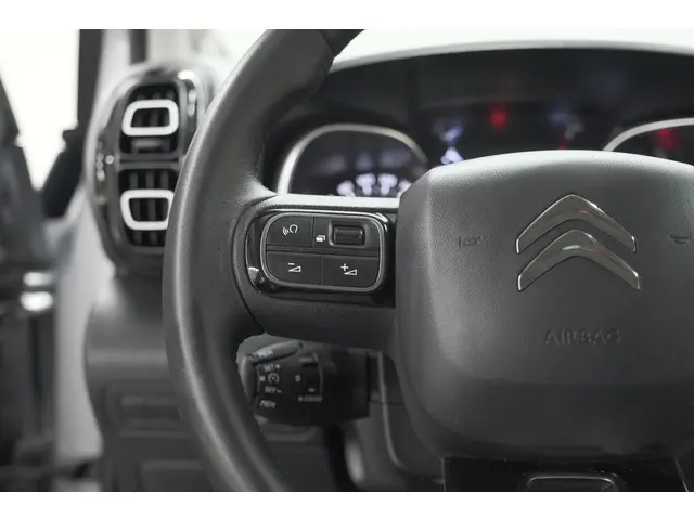 Citroën C3 Aircross PureTech 130 EAT6 Max 2024 Benzine 31
