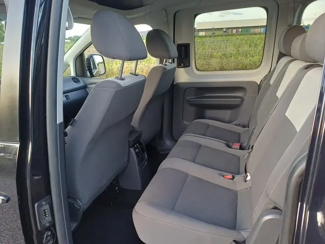 Volkswagen Caddy Maxi 1.2 TSI Trendline/ 2013 Benzine 27