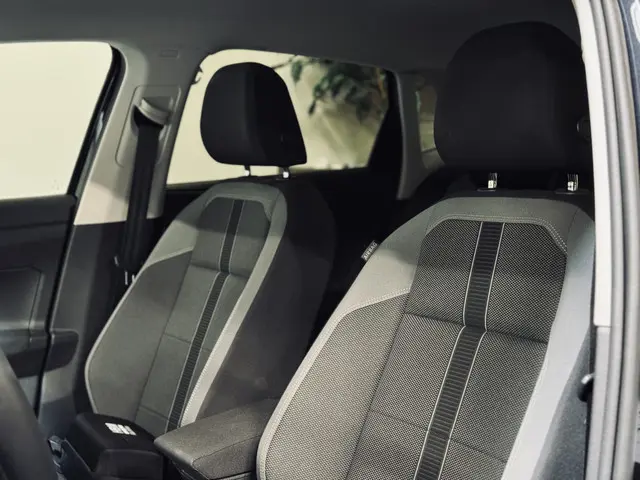 Volkswagen Polo 1.0 TSI 2024 Benzine 4