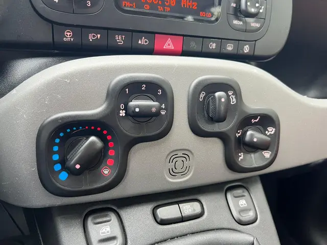 Fiat Panda 0.9 TwinAir Edizione Cool, Airco 2015 Benzine 17