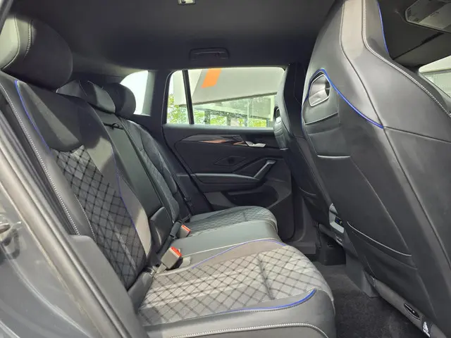 Volkswagen Tiguan 1.5 eTSI R-Line Edition 2024 Benzine 18