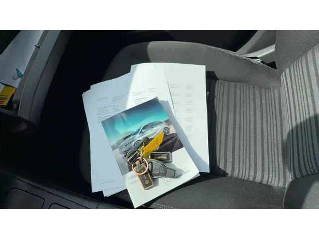 Mercedes-Benz B-Klasse 180 Ambition 2013 Benzine 12
