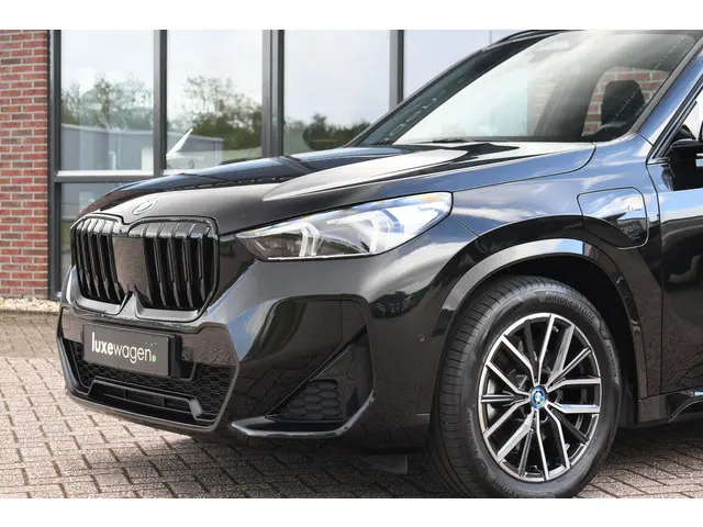 BMW X1 xDrive25e M-Sport 2024 Hybride Benzine 21