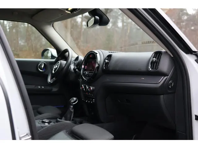 MINI Countryman Mini 1.5 Cooper ALL4 Chili 2019 Benzine 10