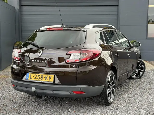 Renault Mégane Estate 1.2 TCe Bose SartStop 2014 Benzine 2