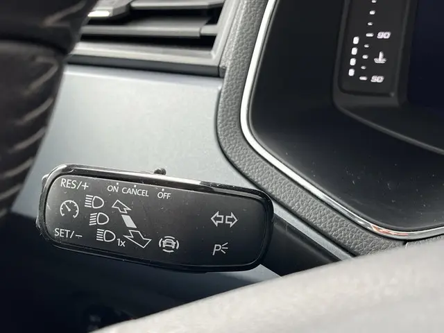 SEAT Arona 1.0 TSi DSG Style 2021 Benzine 14