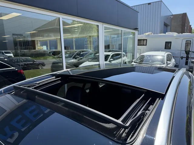 Mercedes-Benz GLC 250 4MATIC Prestige 2015 Benzine 40