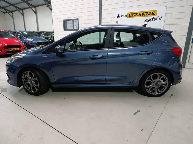 Ford Fiesta 1.0 EcoBoost Hybrid ST-Line X 2020 Benzine 6