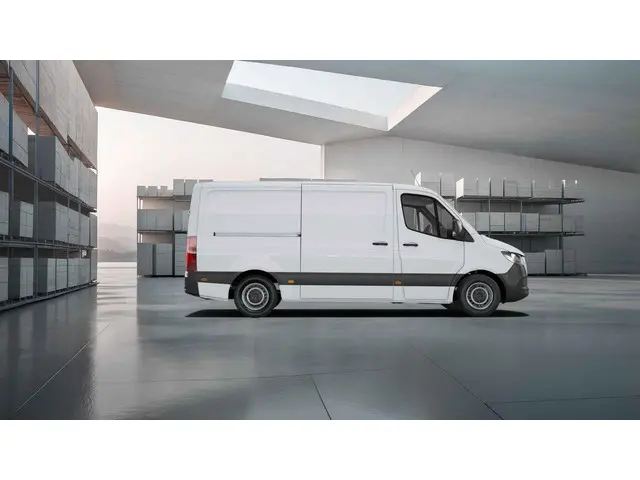 Mercedes-Benz Sprinter 315 CDI L2 RWD Pro 2025 Diesel 5