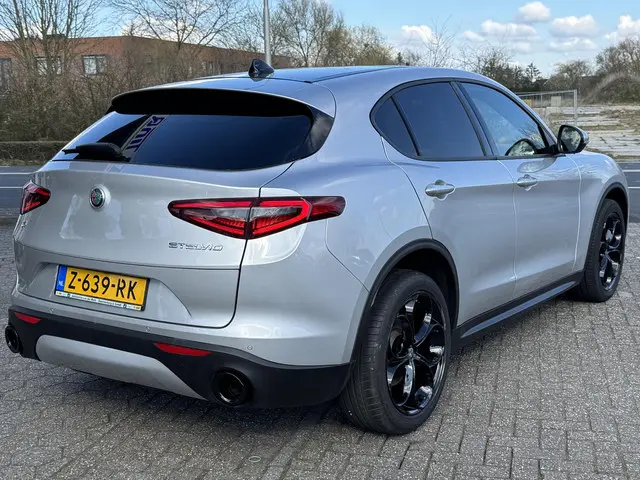 Alfa Romeo Stelvio 2.0 T AWD Sprint 2020 Benzine 7