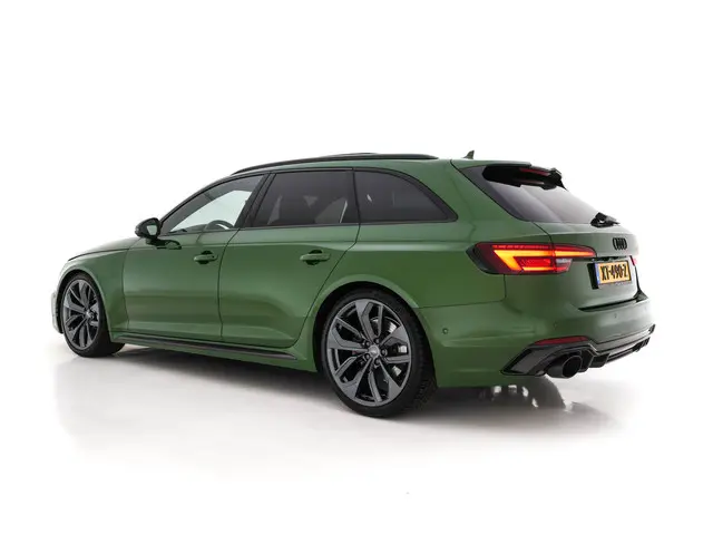 Audi RS4 2.9 TFSI quattro 2018 Benzine 4
