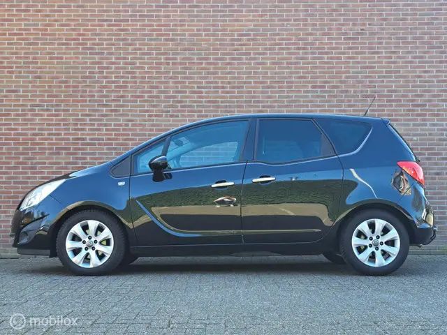 Opel Meriva 1.4 Turbo Cosmo 2013 Benzine 2