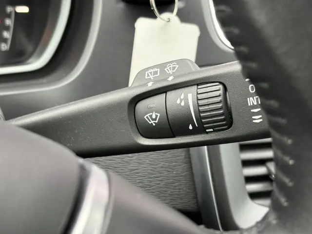 Volvo V40 1.5 T2 Edition+ 2018 Benzine 22