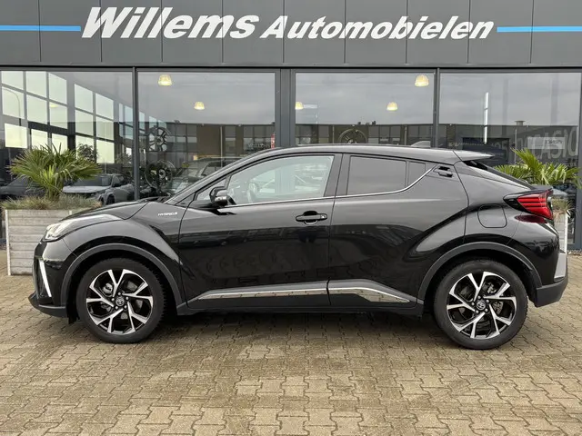 Toyota C-HR 1.8 Hybrid Style Luxury 2022 Hybride Benzine 3