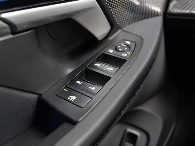 BMW M5 Sedan 2024 Hybride Benzine 37