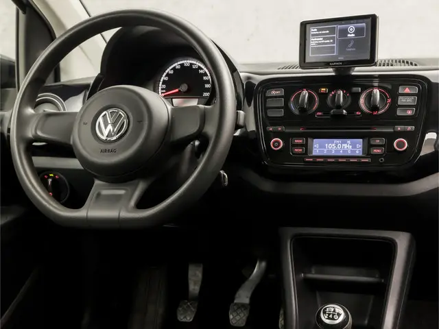 Volkswagen up! 1.0 move up! BlueMotion 2014 Benzine 7