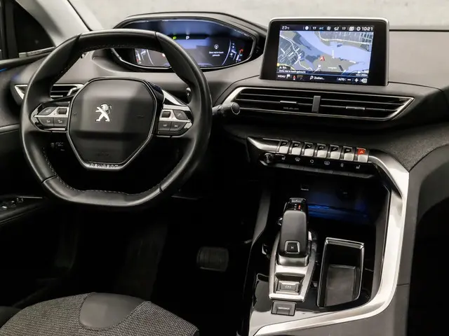 Peugeot 5008 1.2 PureTech Sport 7 Persoons 2020 Benzine 7