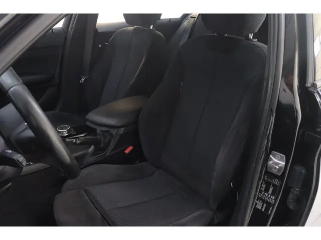 BMW 1 Serie 125i M-sport Led ALL-Black 2016 Benzine 15