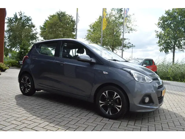 Hyundai i10 1.0i i-Motion Comfort 2017 Benzine 7