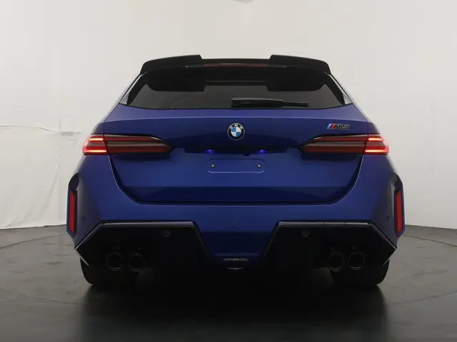 BMW M5 Touring 2026 Hybride Benzine 10