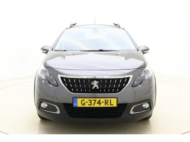 Peugeot 2008 1.2T 130pk Automaat Signature 2019 Benzine 6