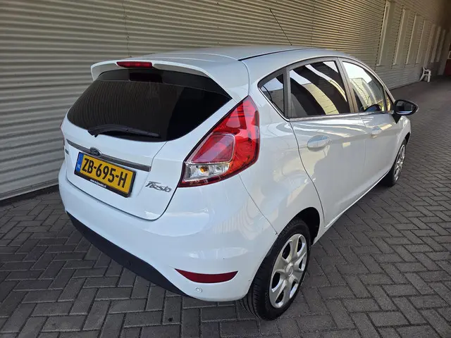 Ford Fiesta 1.0 Titanium 2013 Benzine 10